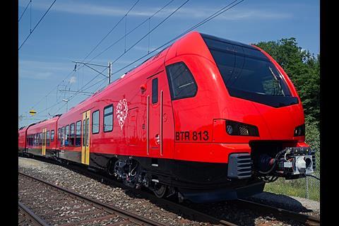 The first electro-diesel version of the Flirt multiple-unit family is unveiled by Stadler.